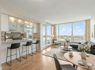 3333 Corvette Way #1706, Richmond, BC V6X 0E3