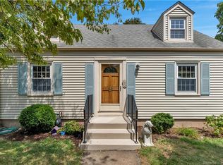 65 Albert Rd, Hamden, CT 06514