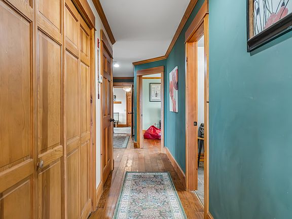 4th image of 283 Shaw Road