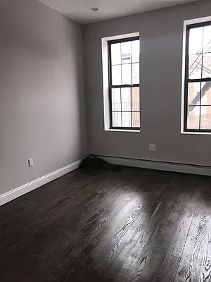 Rented by Greenland Group Realty | media 6