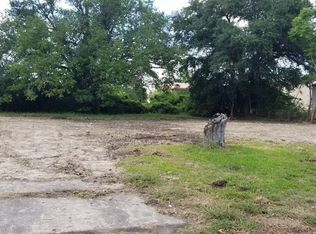 741 W 15th St, Port Arthur, TX 77640