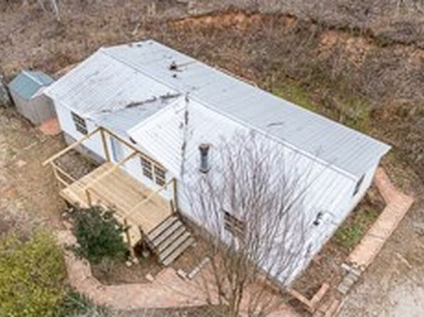 22 Limestone Trl, Marble Hill, GA 30148