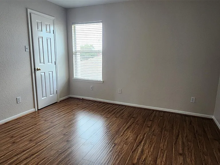 9710 Fieldbloom Ln — Photo 21