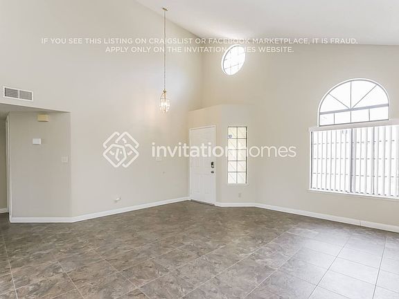 4th image of 4553 Grandview Dr