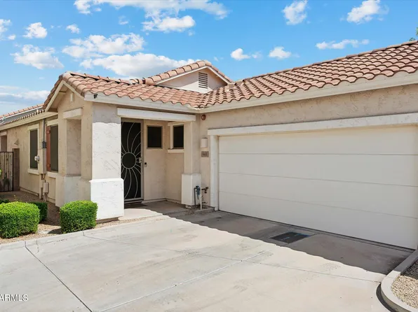 945 E Redondo Drive, Gilbert, AZ 85296