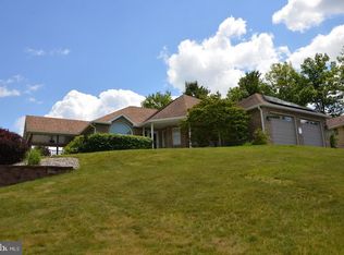 4 Linden Ct, Ashland, PA 17921