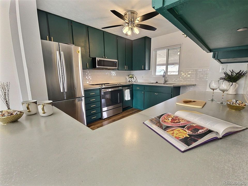 1st image of 289 Muriel Drive