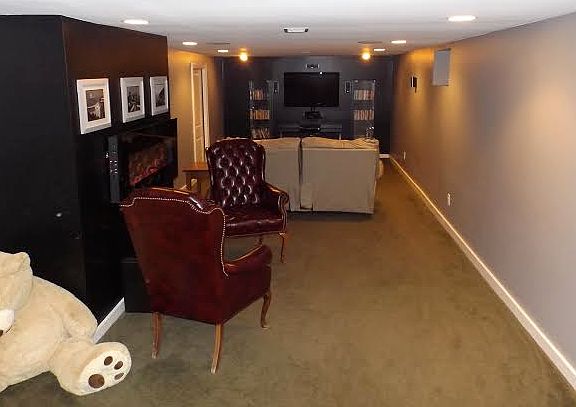 Family Room w/ Theater Area