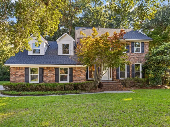 1037 Stonehenge Dr, Hanahan, SC 29410
