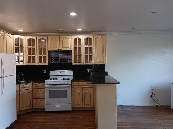 2nd image of 156-06 79th St 2-floor 2