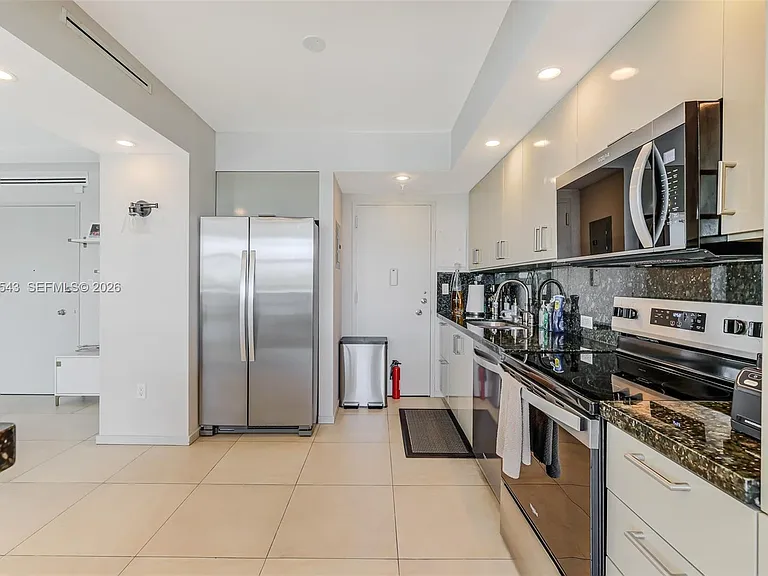 5055 Collins Ave #3K — Photo 17
