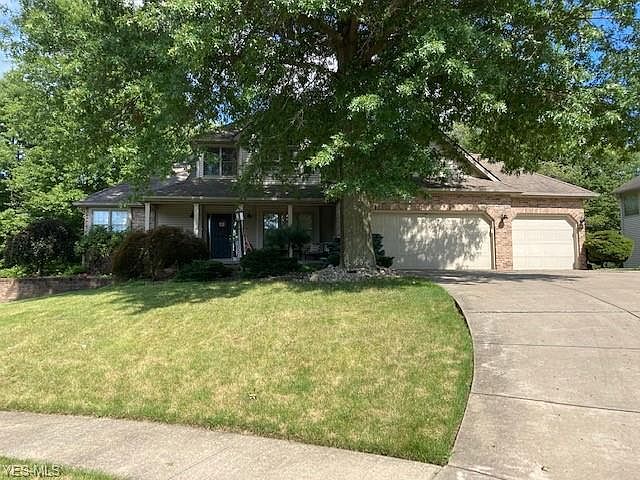 2nd image of 268 Colonial Dr