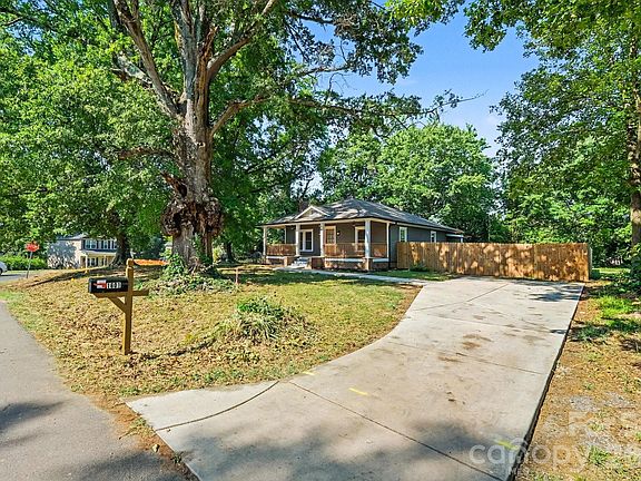 4th image of 1601 Lawing Rd