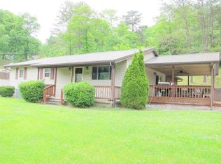 150 Lakeview Dr, Huntington, WV 25704