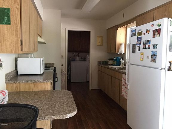 3rd image of 4056 E Carmel Cir