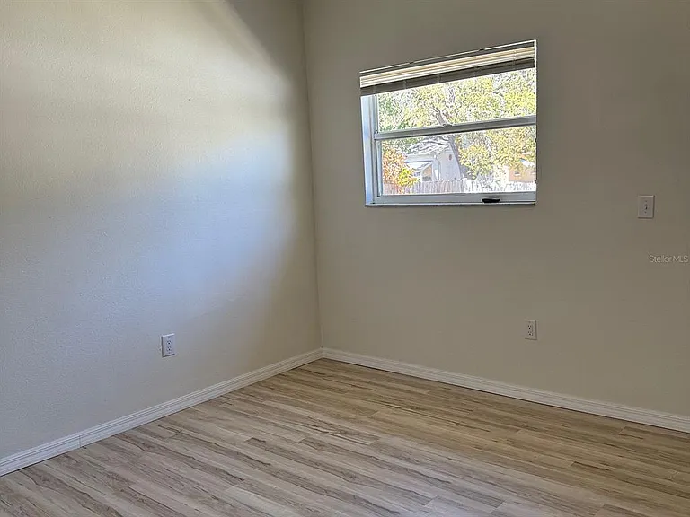 623 Beckett Way #B — Photo 8