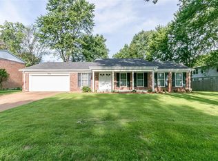 12592 Larkwood Dr, Saint Louis, MO