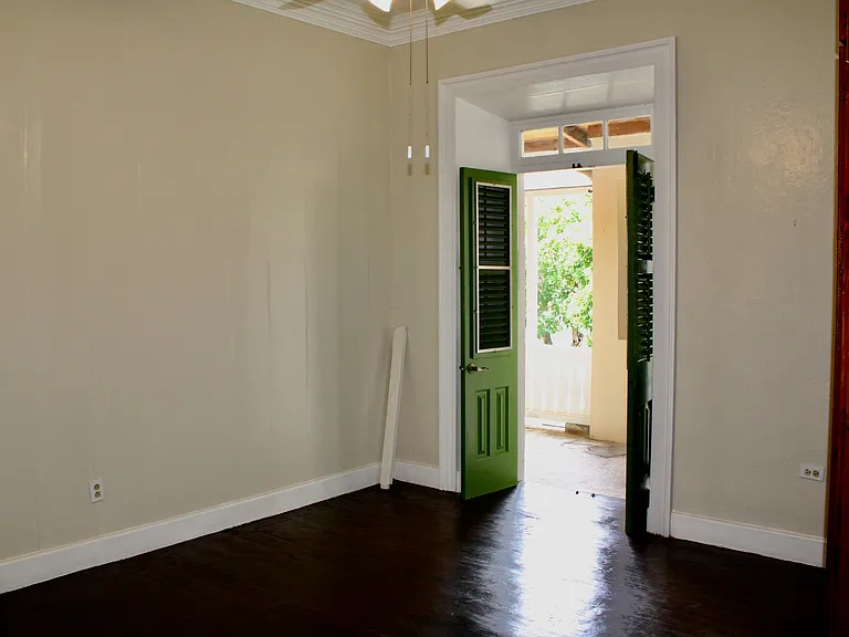 40 Jg La Grange We St — Photo 36