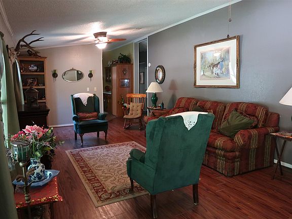 4th image of 166 Parkpine