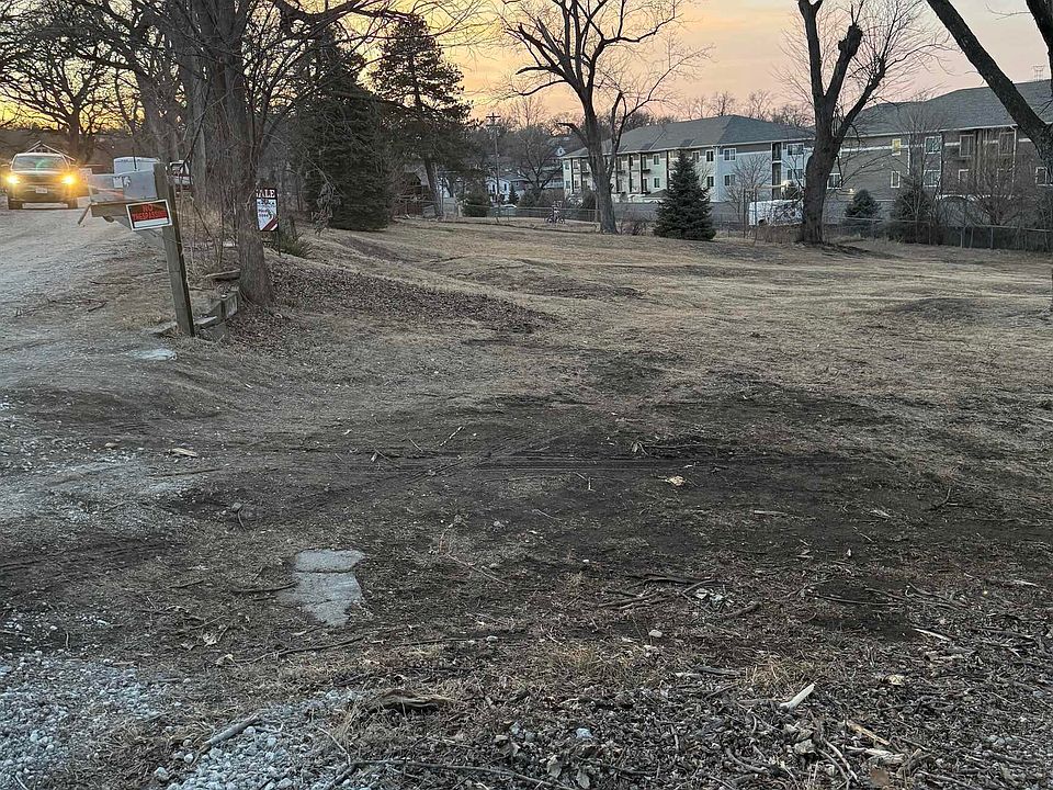 2nd image of 16 & 18 Country Club Rd