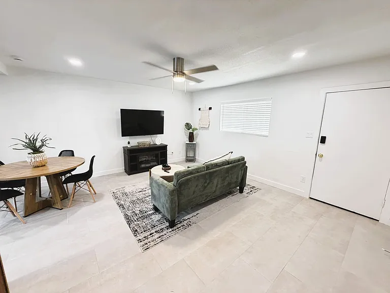 7808 E Heatherbrae Ave #A — Photo 2