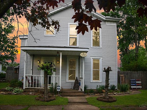 2nd image of 207 Broadway St