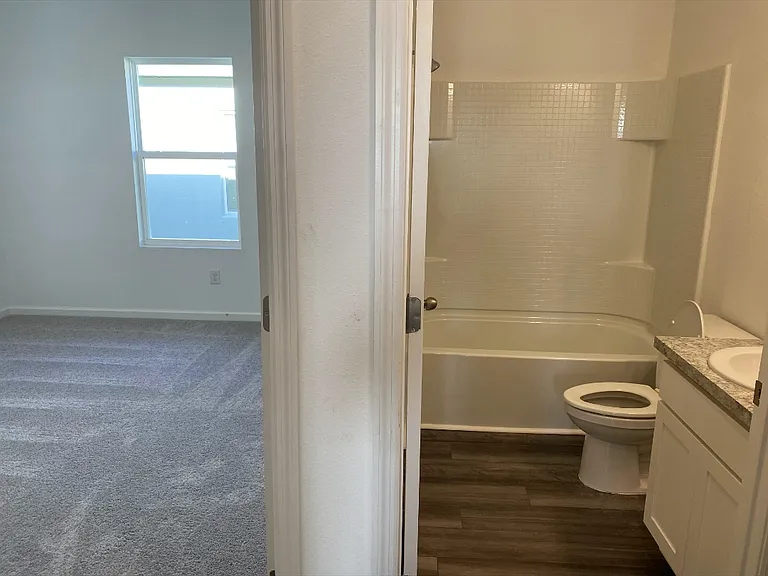 2389 Harris Hawk Ave — Photo 7
