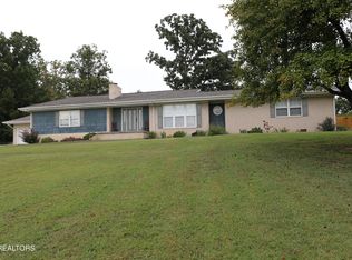 1265 Stephens Cir, Madisonville, TN 37354
