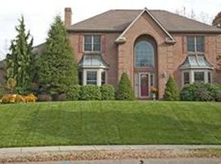 220 Gate Dancer Dr, Cranberry Township, PA