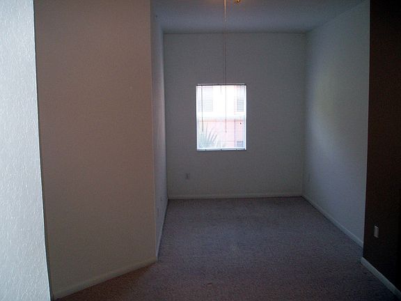 4th image of 2402 W Azeele St Unit 438