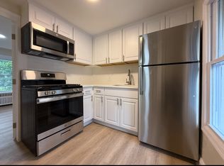 131 Clinton St #B, South Bound Brook, NJ 08880