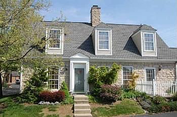 2nd image of 2496 Swan Dr