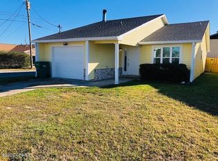601 Nicole Dr, Panama City, FL 32404