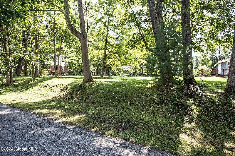 3rd image of L80.2 Glenwood Drive