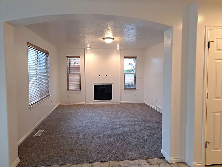 1144 S 1420 E — Photo 7