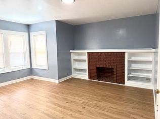 5946 N Talman Ave #2, Chicago, IL