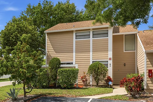 301 Lakewood Dr #8A Photo 1 301 Lakewood Dr #8A Photo 1