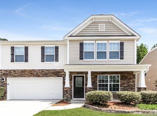 5511 Amber View Ct, Charlotte, NC 28216