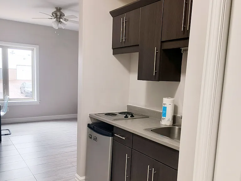 25 Flanders Ct — Photo 5