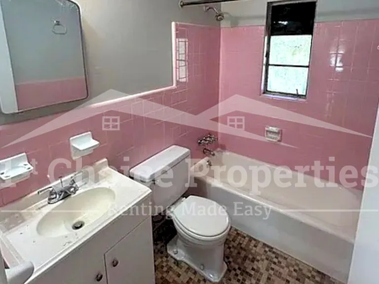 1340 Vinesville Rd — Photo 6