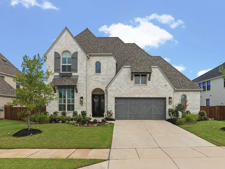 2630 Starwood Dr — Photo 1