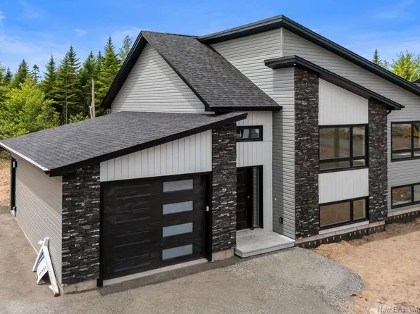 176 Carrington Dr, Riverview, NB E1B 0P4