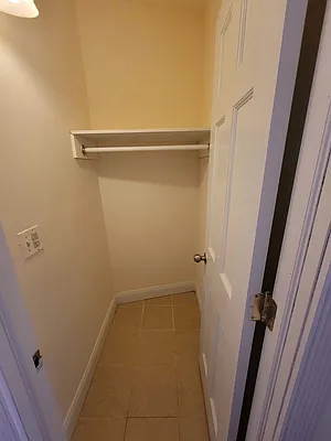 Rented by Gold & Appel Realty Corp | media 6