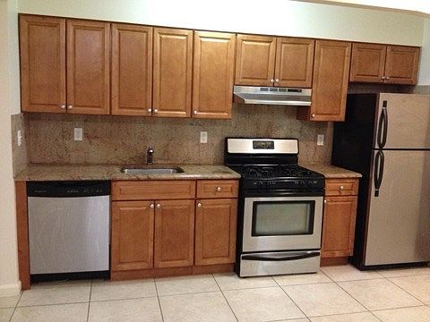1st image of 30-39 38th St #1R