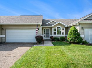 1820 Quail Cove Dr, Kalamazoo, MI
