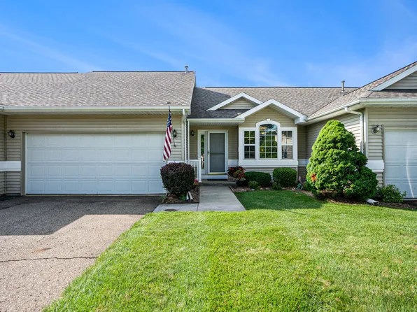 1820 Quail Cove Dr, Kalamazoo, MI 49009