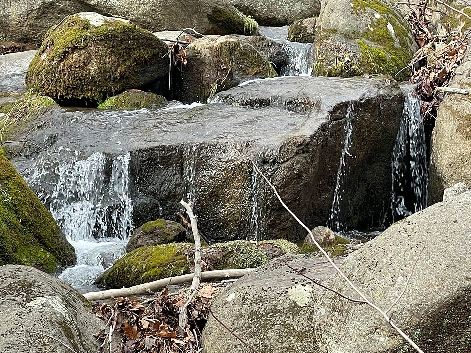 1st image of 2399 Cool Springs Rd