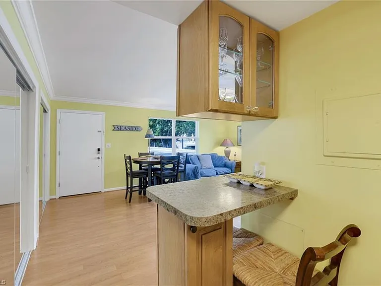 780 10th Ave S #22 — Photo 11
