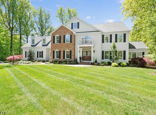 6 Millstone Rd, Mendham, NJ 07945