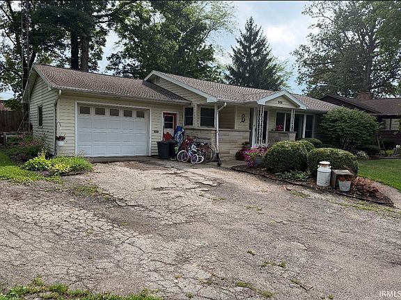 4th image of 566 Sherwayne Dr